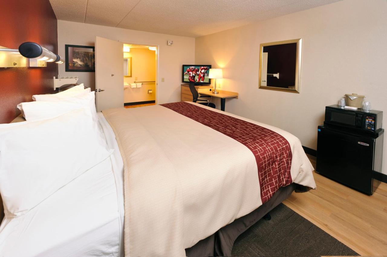 Red Roof Inn Detroit - Warren Eksteriør bilde